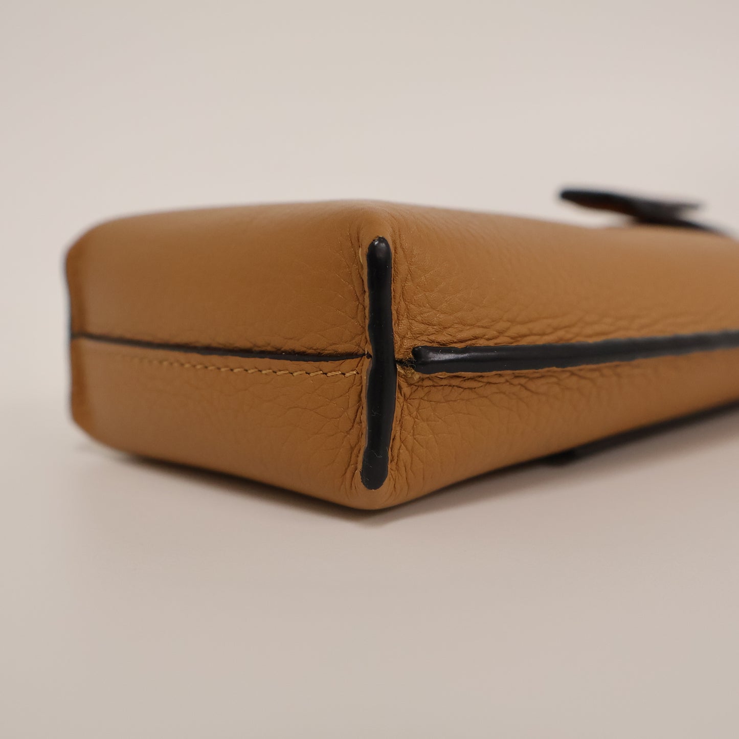 Loewe Phone Holder With Strap Tan