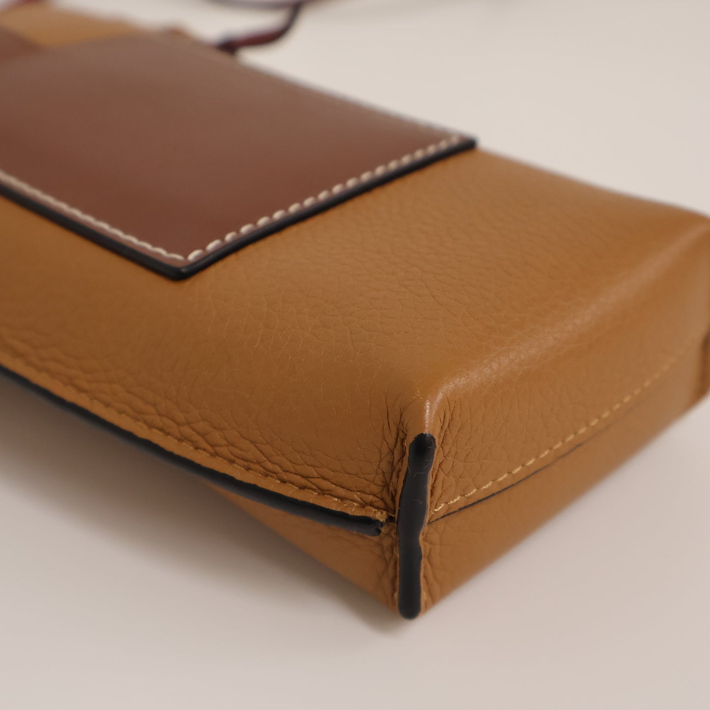 Loewe Phone Holder With Strap Tan