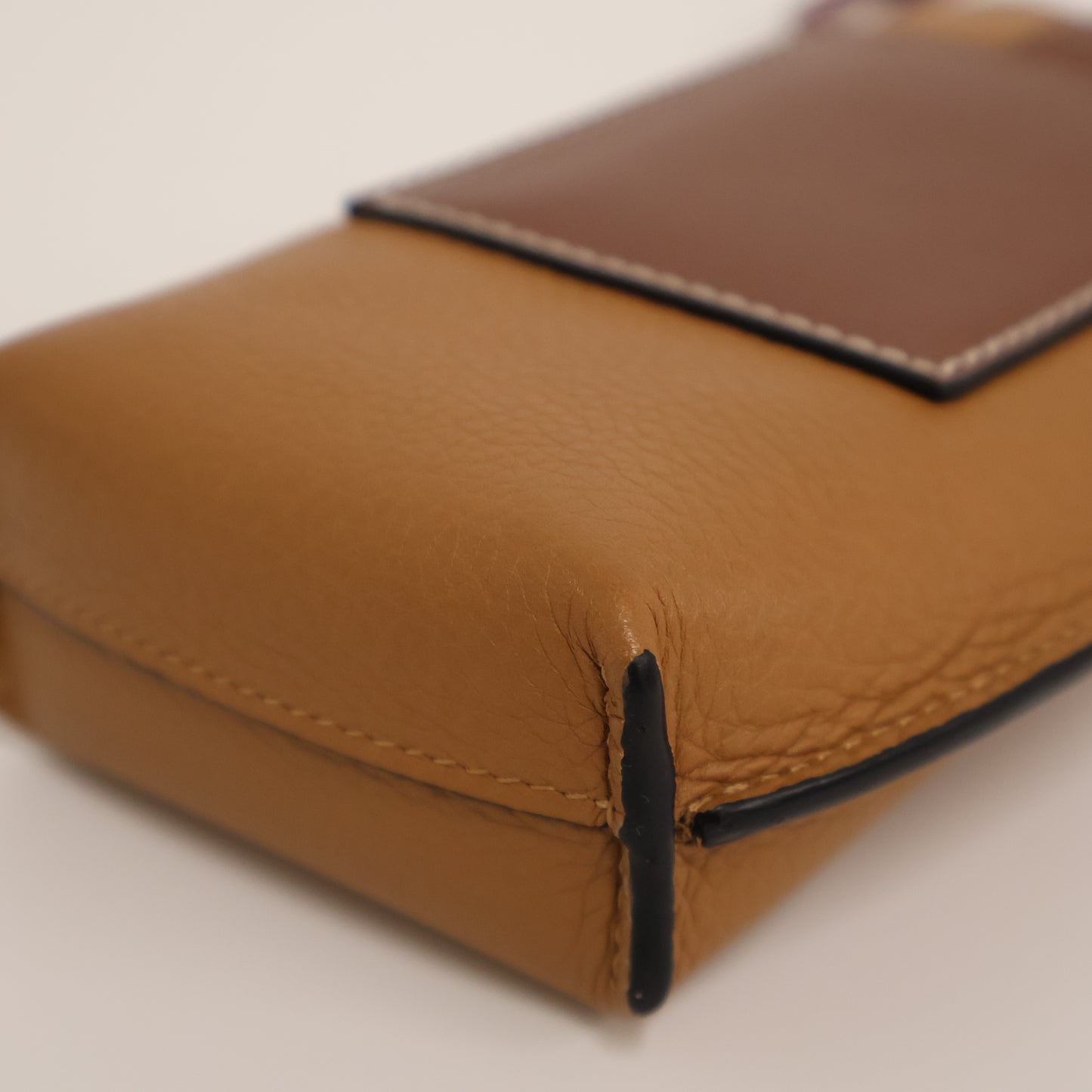 Loewe Phone Holder With Strap Tan