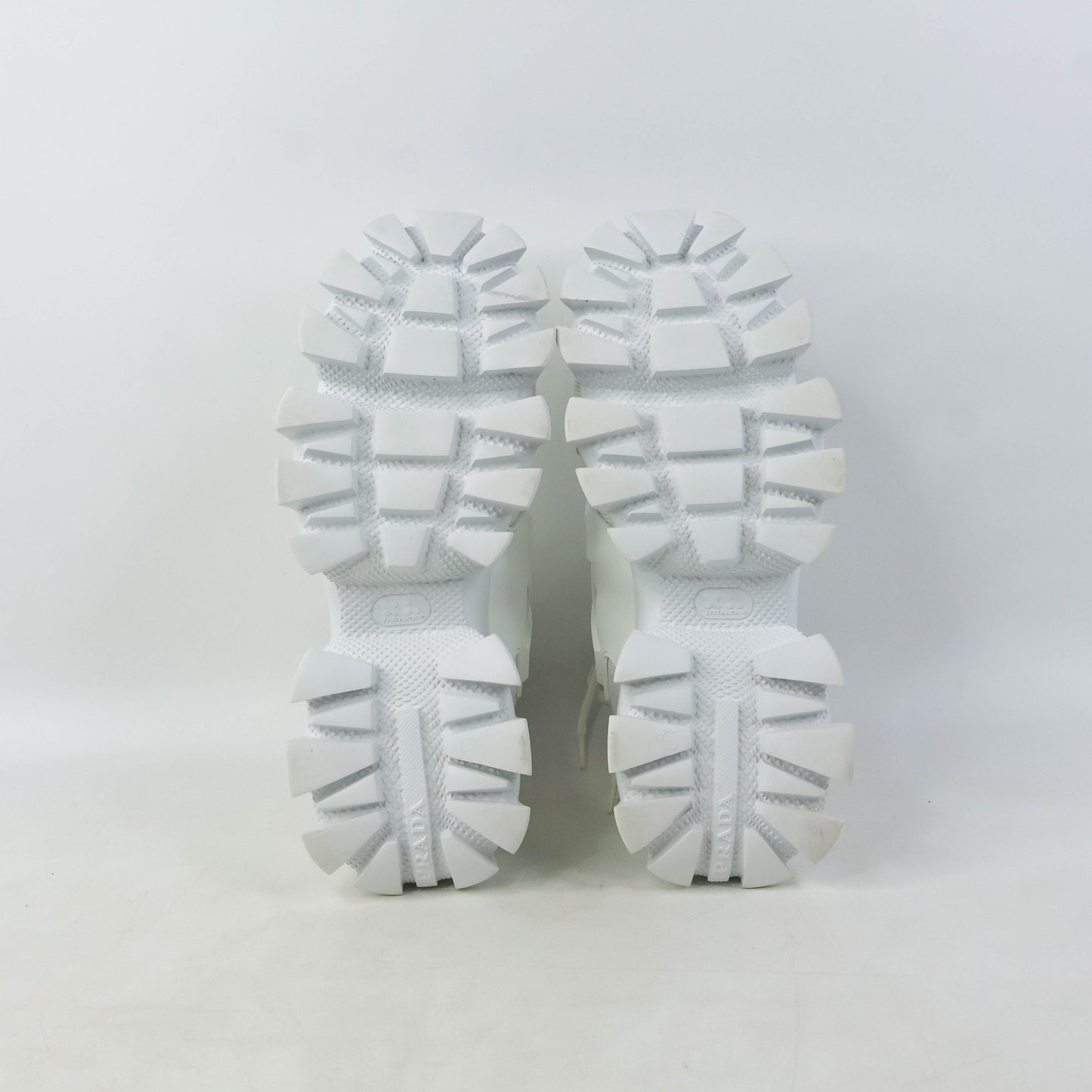 Prada Sneaker White 37.5