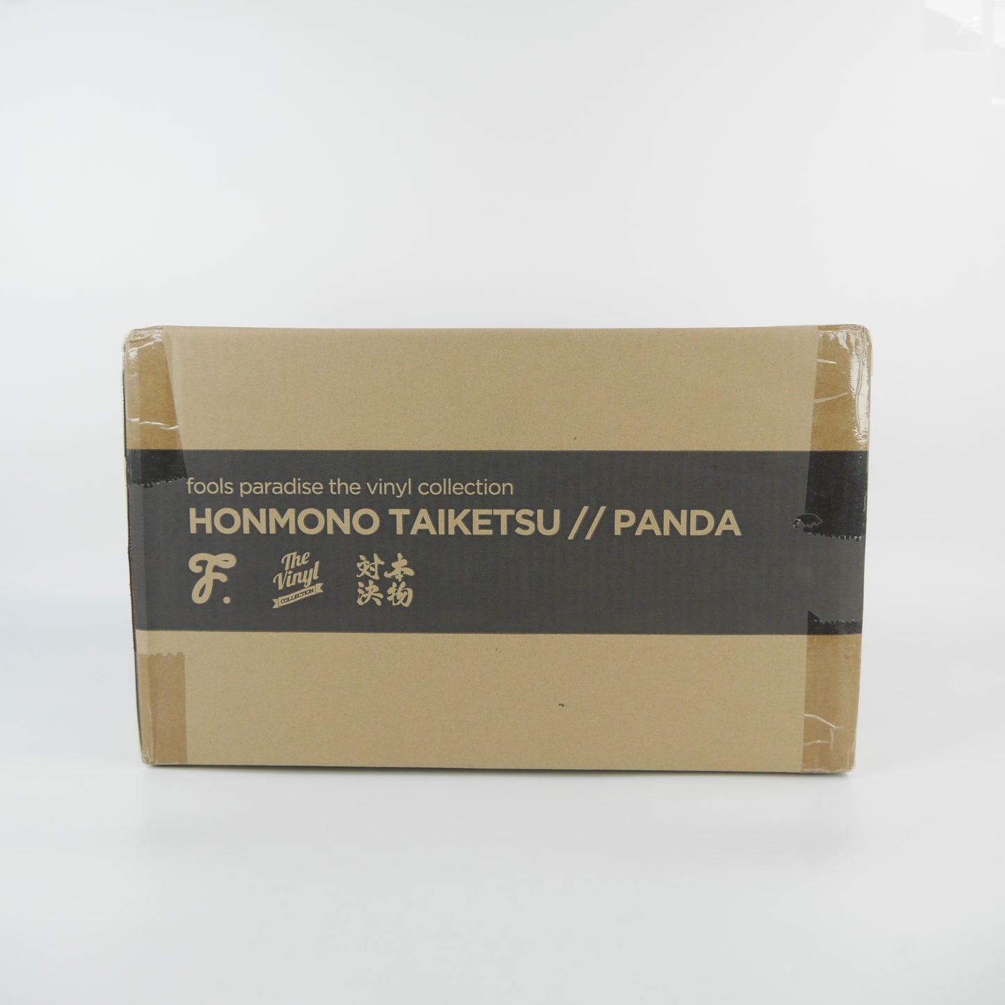 Fools Paradise Honmono Taiketsu Panda Bearbrick 400%