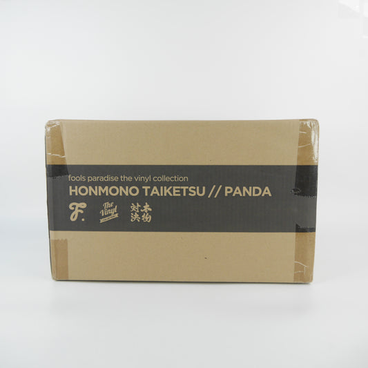Fools Paradise Honmono Taiketsu Panda Bearbrick 400%