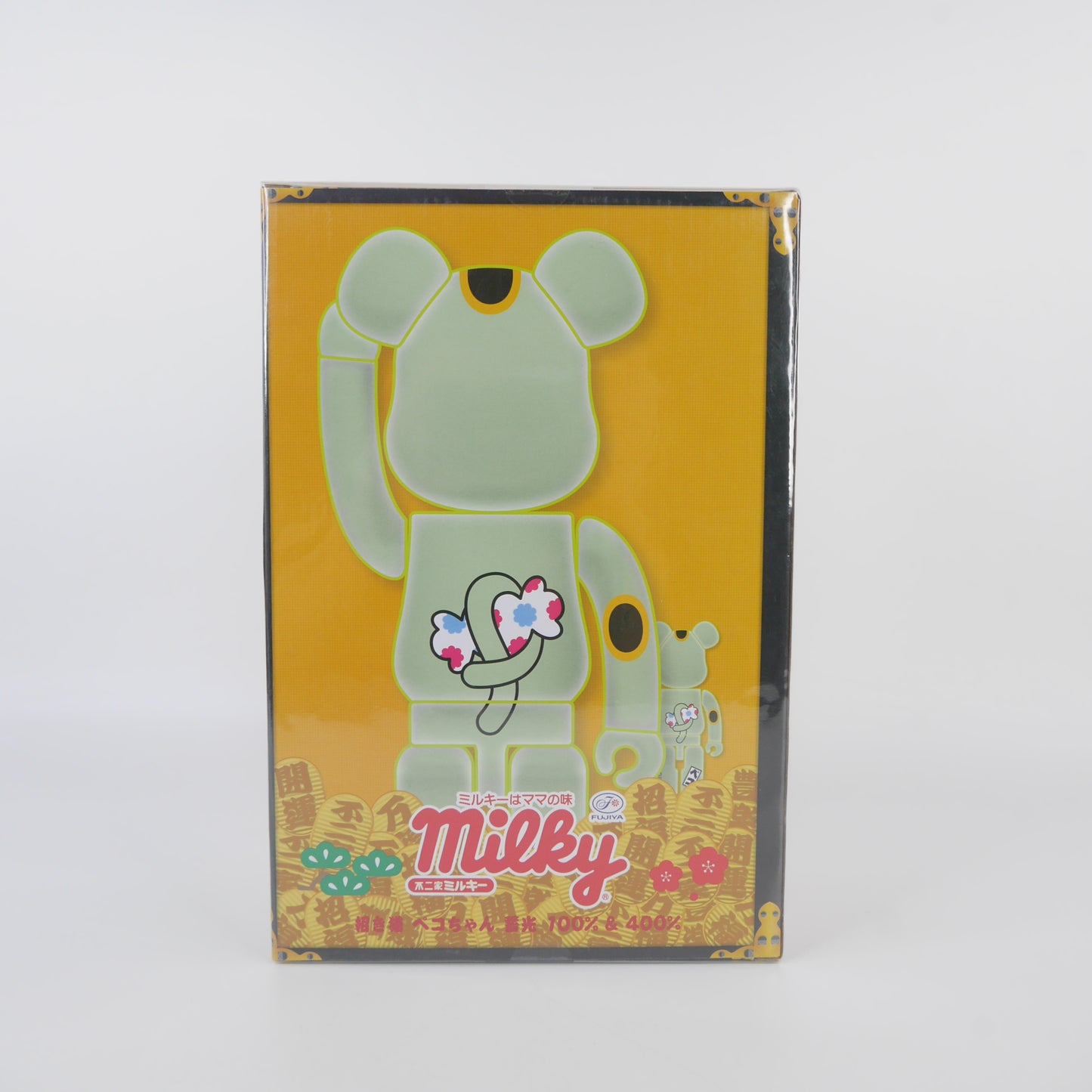 Peko-chan Be@rbrick (Bearbrick) 400% and 100% Maneki Neko Glow in the Dark