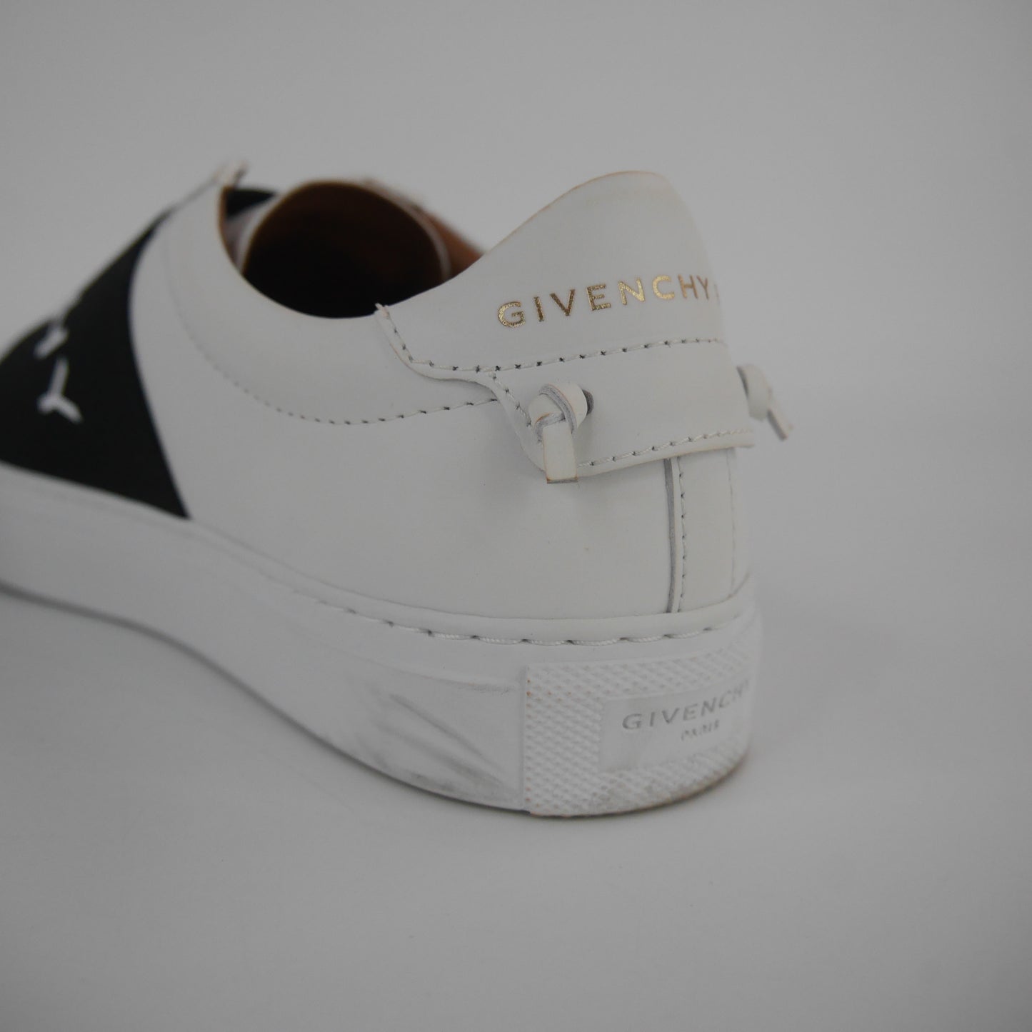 Givenchy Sneakers White Black 35