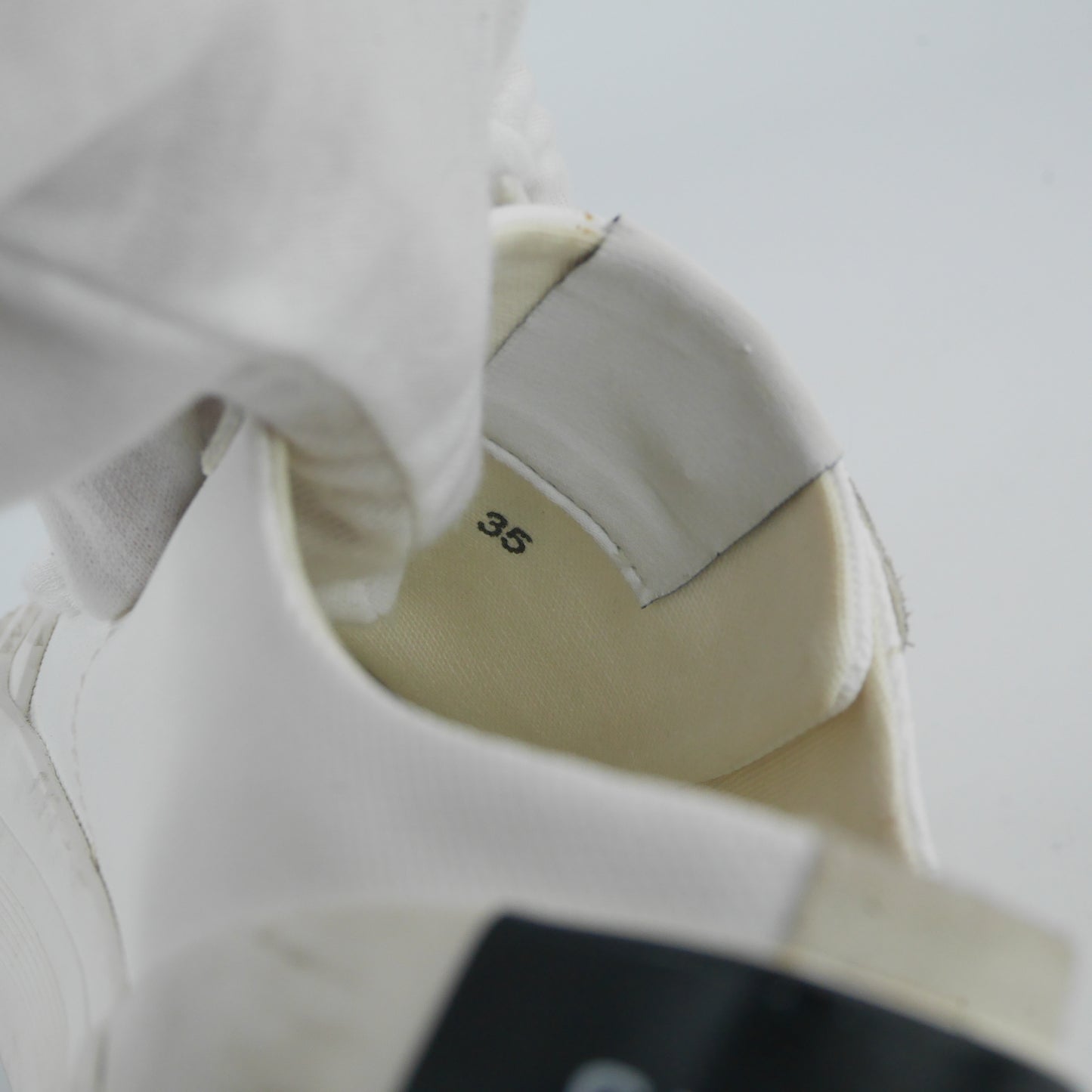 Givenchy Sneakers White 3 Avenue George V 35