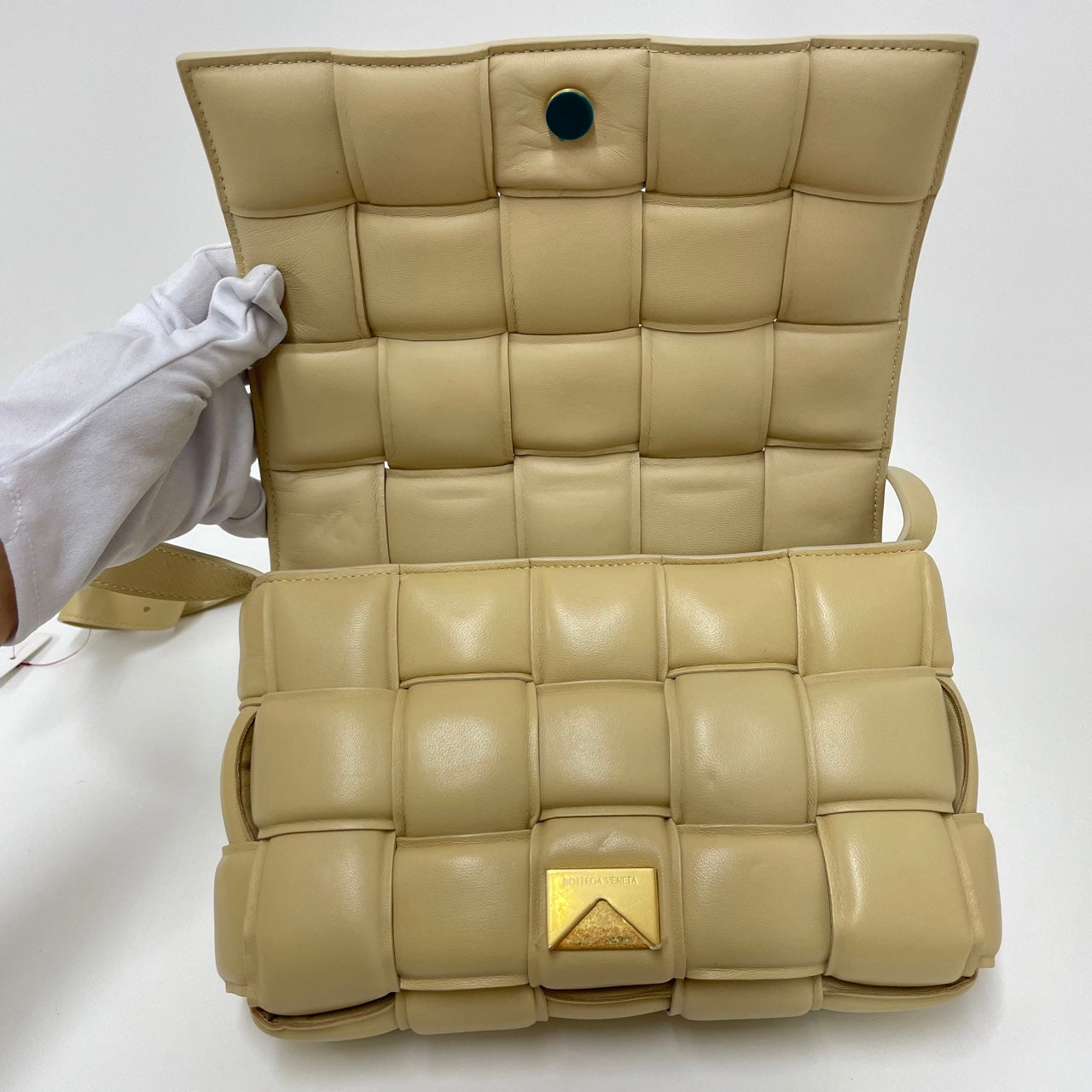 Bottega Veneta Cassette Padded Shoulder Bag Beige